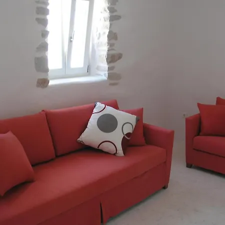 Cozy In Ampela, Paros With Wifi *